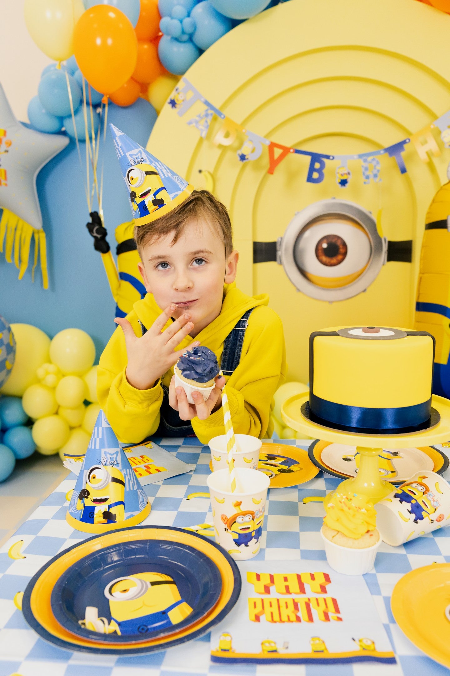 Partyhütchen Minions, 16 cm, Mix