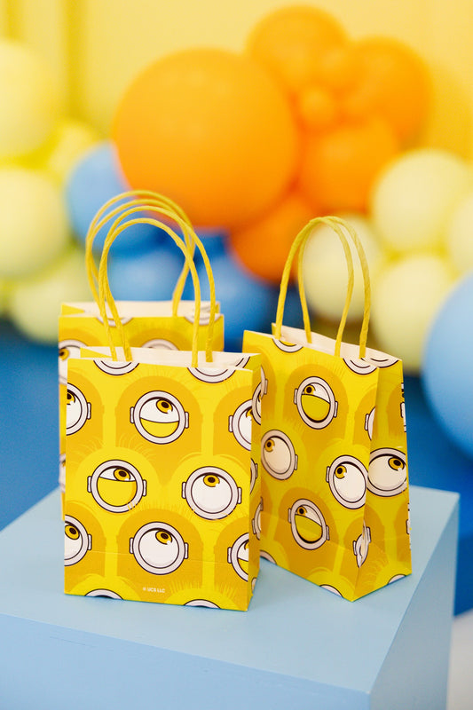 Geschenktüten aus Papier Minions, 12x15.5x6 cm, Gelb