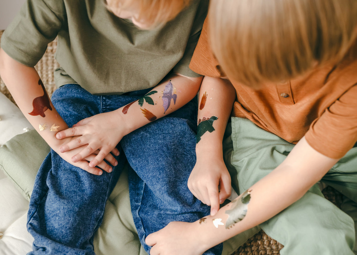 Abwaschbare Tattoos Dinosaurier, Mix