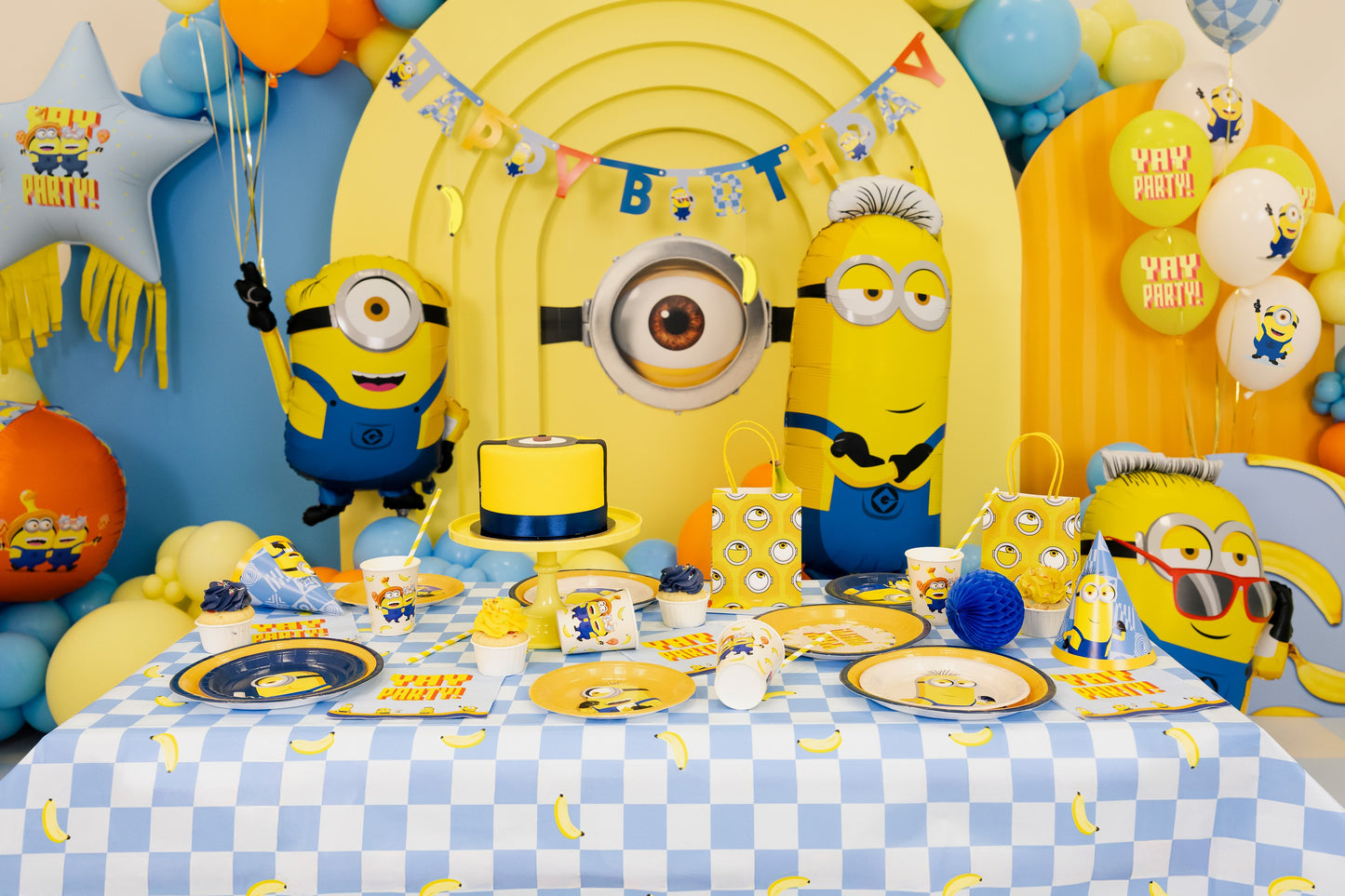 Geschenktüten aus Papier Minions, 12x15.5x6 cm, Gelb